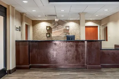 Photo 5 - Comfort Inn & Suites Clinton - Jackson West