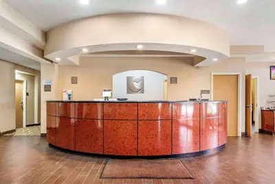 Photo 3 - Comfort Suites Merrillville near US 30