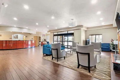 Photo 4 - Comfort Suites Merrillville near US 30