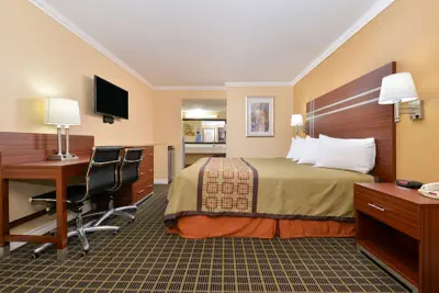 Photo 4 - Americas Best Value Inn Azusa Pasadena