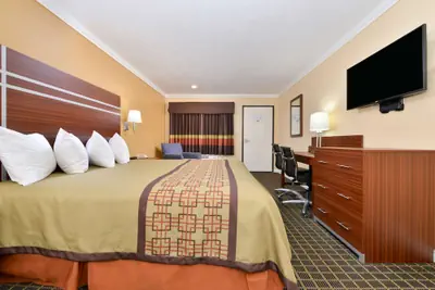 Photo 5 - Americas Best Value Inn Azusa Pasadena