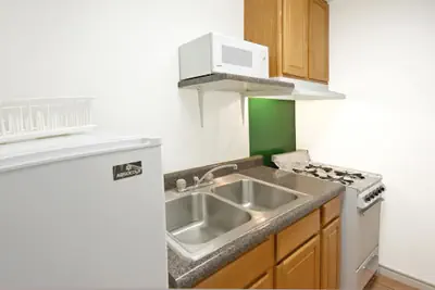 Photo 4 - Americas Best Value Inn Weatherford, TX