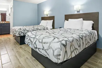Photo 5 - Americas Best Value Inn Weatherford, TX