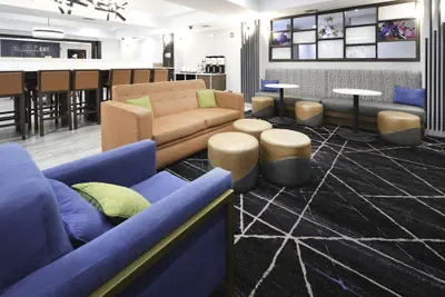 Photo 2 - Hampton Inn Bryant