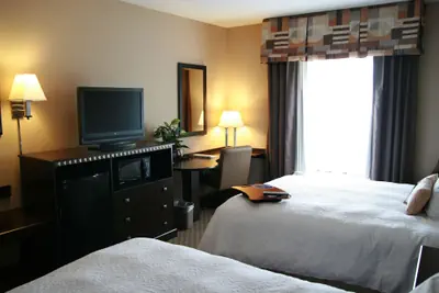Photo 5 - Hampton Inn Topeka