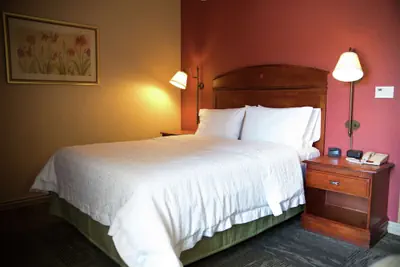 Photo 4 - Hampton Inn Mountain Home