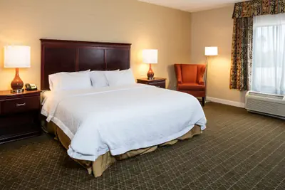 Photo 5 - Hampton Inn & Suites Toledo-Perrysburg