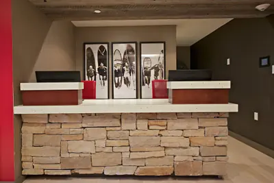 Photo 5 - Daddy O Hotel