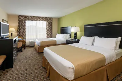 Photo 2 - Holiday Inn Statesboro-University Area by IHG