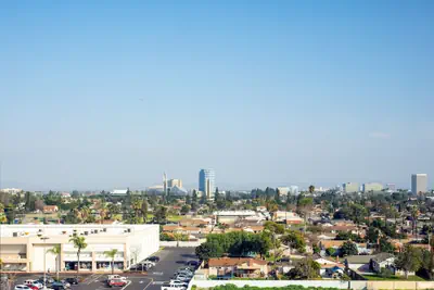 Photo 5 - Sheraton Garden Grove-Anaheim South Hotel