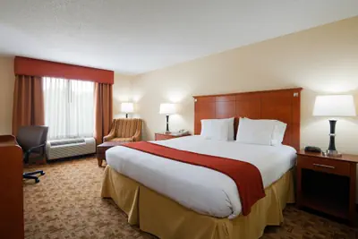 Photo 3 - Holiday Inn Express Hotel & Suites Phenix City - Columbus by IHG
