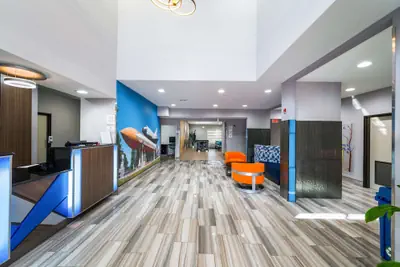 Photo 5 - Clarion Pointe Madison Huntsville