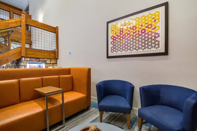 Photo 5 - Holiday Inn Express Hotel & Suites Custer by IHG