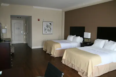Photo 4 - Holiday Inn Macon North by IHG