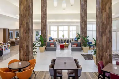 Photo 3 - Hilton Garden Inn Miami Airport West