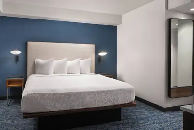 Photo 5 - Courtyard by Marriott San Diego Mission Valley/Hotel Circle