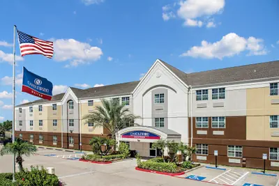 Photo 2 - Candlewood Suites Galveston by IHG