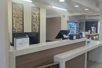Photo 2 - Candlewood Suites Loveland by IHG
