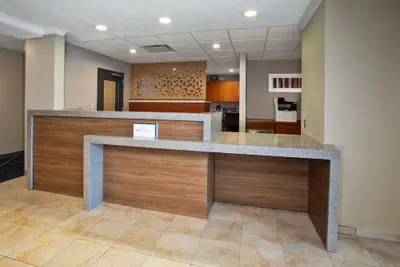 Photo 4 - Candlewood Suites Kenosha – Pleasant Prairie by IHG