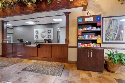 Photo 2 - Comfort Suites Marshall