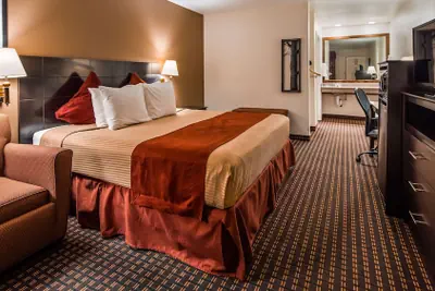 Photo 5 - Best Western Johnson City Inn
