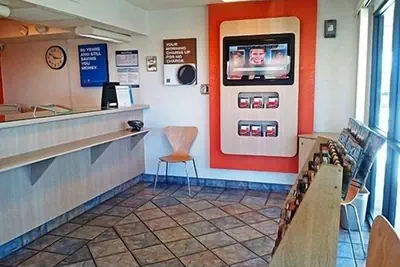 Photo 5 - Motel 6 El Paso, TX - East
