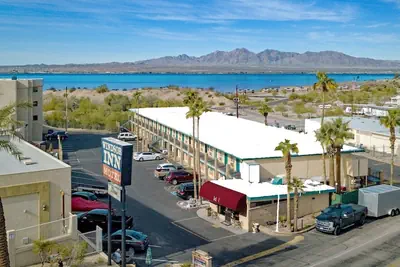 Photo 2 - Windsor Inn Motel Lake Havasu City