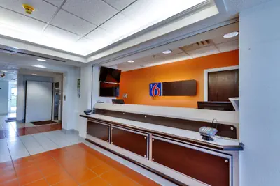 Photo 4 - Motel 6 Lewisville, TX - Dallas