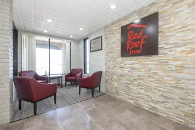 Photo 4 - Red Roof Inn Roanoke Rapids