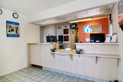 Photo 4 - Motel 6 Fort Stockton, TX