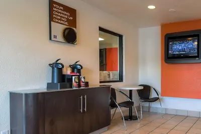 Photo 5 - Motel 6 Stanton, CA - Anaheim West