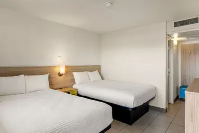 Photo 5 - Days Inn by Wyndham Wheat Ridge/Denver West