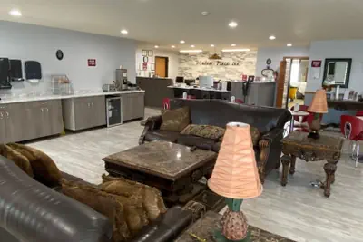 Photo 3 - Windsor Place Inn