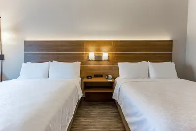 Photo 4 - Holiday Inn Express & Suites O'Fallon/Shiloh by IHG