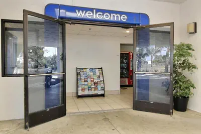Photo 2 - Motel 6 Ventura, CA - South