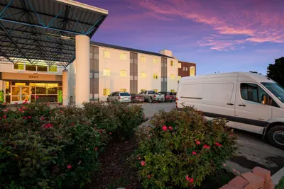 Photo 2 - Motel 6 Roswell, NM