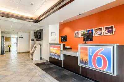 Photo 4 - Motel 6 Kearney, NE