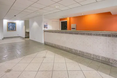 Photo 3 - Motel 6 Newnan, GA