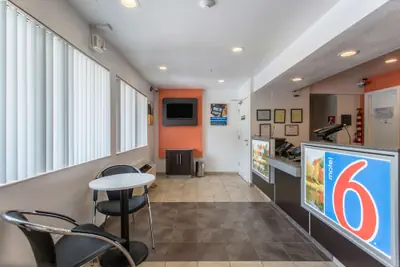Photo 2 - Motel 6 Goodlettsville, TN - Nashville