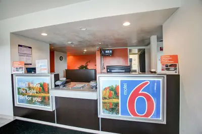 Photo 3 - Motel 6 Elkton, MD