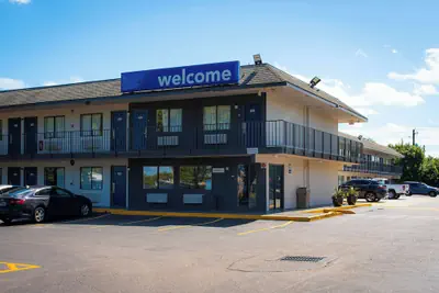 Photo 2 - Motel 6 Lantana, FL