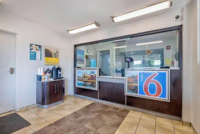 Photo 3 - Motel 6 Hammond, IN - Chicago Area