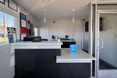 Photo 5 - Motel 6 Ontario, CA - Airport