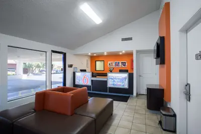 Photo 4 - Motel 6 Kingman, AZ - Route 66 West