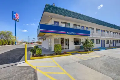 Photo 2 - Motel 6 Grants, NM