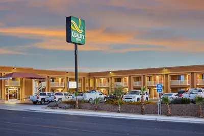 Photo 2 - Quality Inn Parker