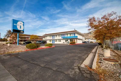 Photo 2 - Motel 6 Wendover, UT
