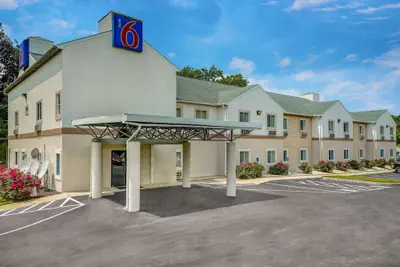 Photo 2 - Motel 6 Gordonville PA - Lancaster PA