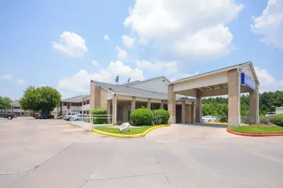 Photo 2 - Motel 6 Baytown, TX - Baytown East