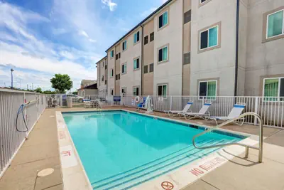 Photo 2 - Motel 6 Weatherford, TX